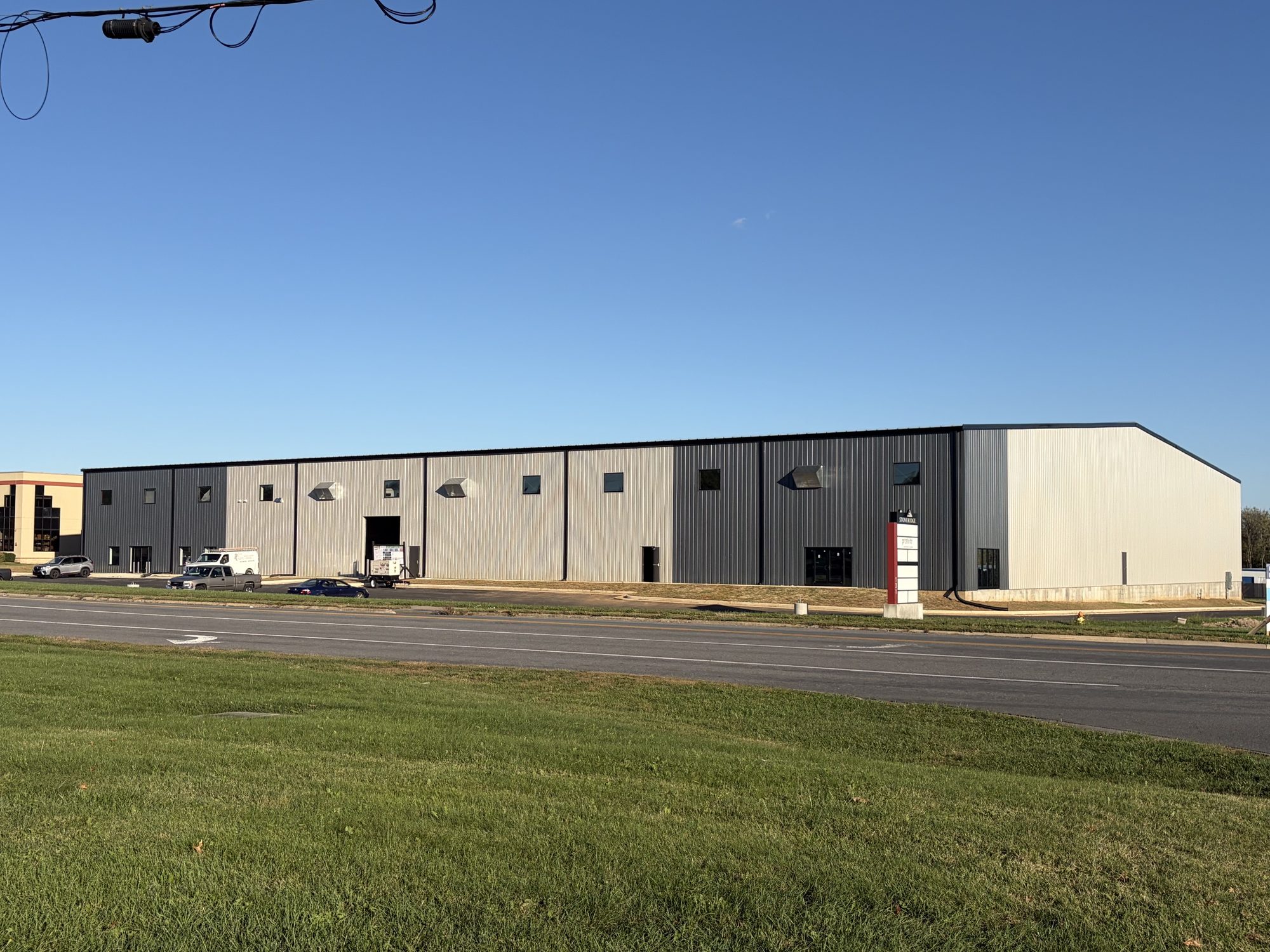 121 Frogale Court industrial flex building in Winchester, Virginia